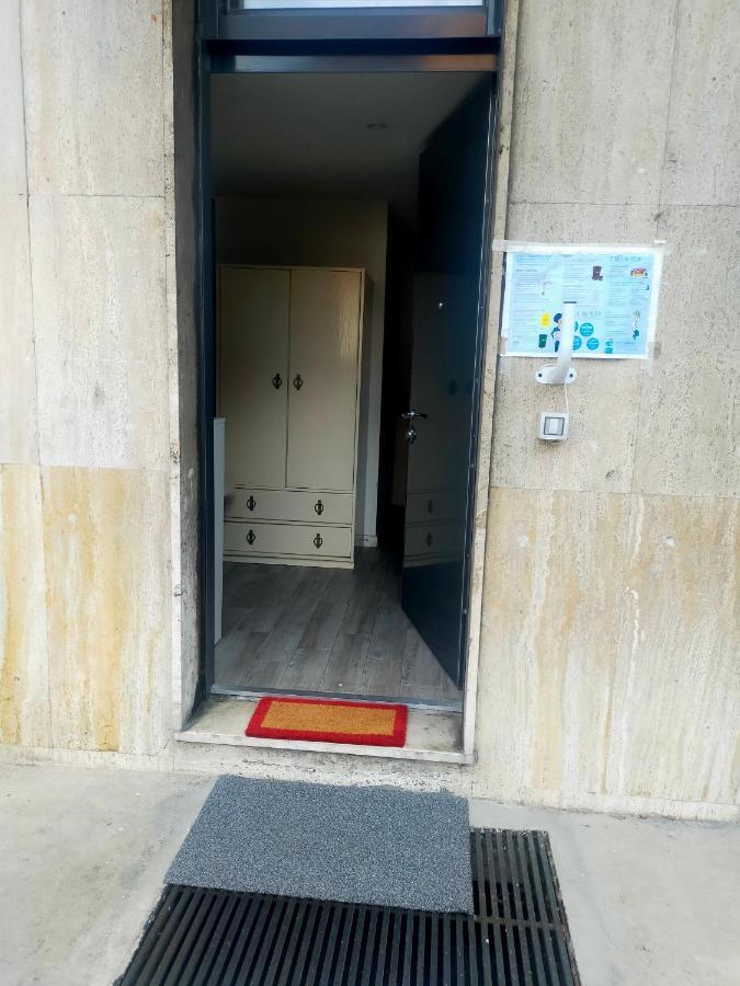 Miniloft A Milano Apartment Bagian luar foto